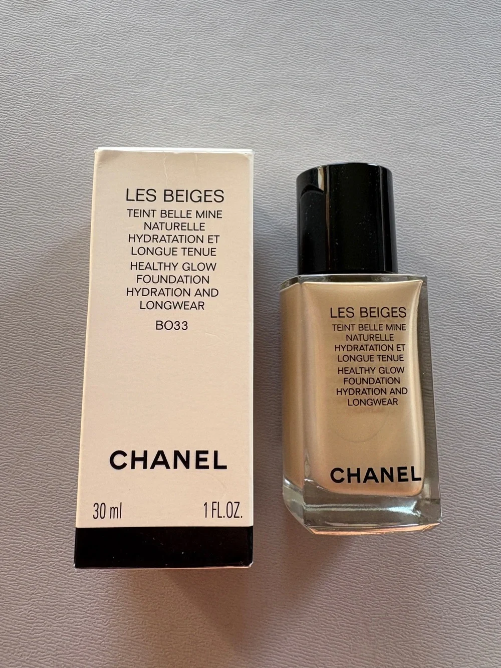 CHANEL Les Beiges Healthy Glow Foundation BO33